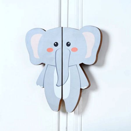 Handcrafted Elephant Cupboard Handles in Acacia Wood Set